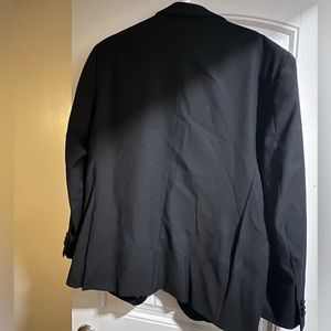 Modern Fit tuxedo Jacket and pants (Jackets in Xl and Pants are 46 Reg 40 Waist